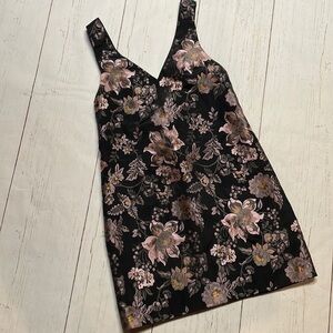 Urban Outfitters  woman’s dress black floral Jacquard open v-back size Small
